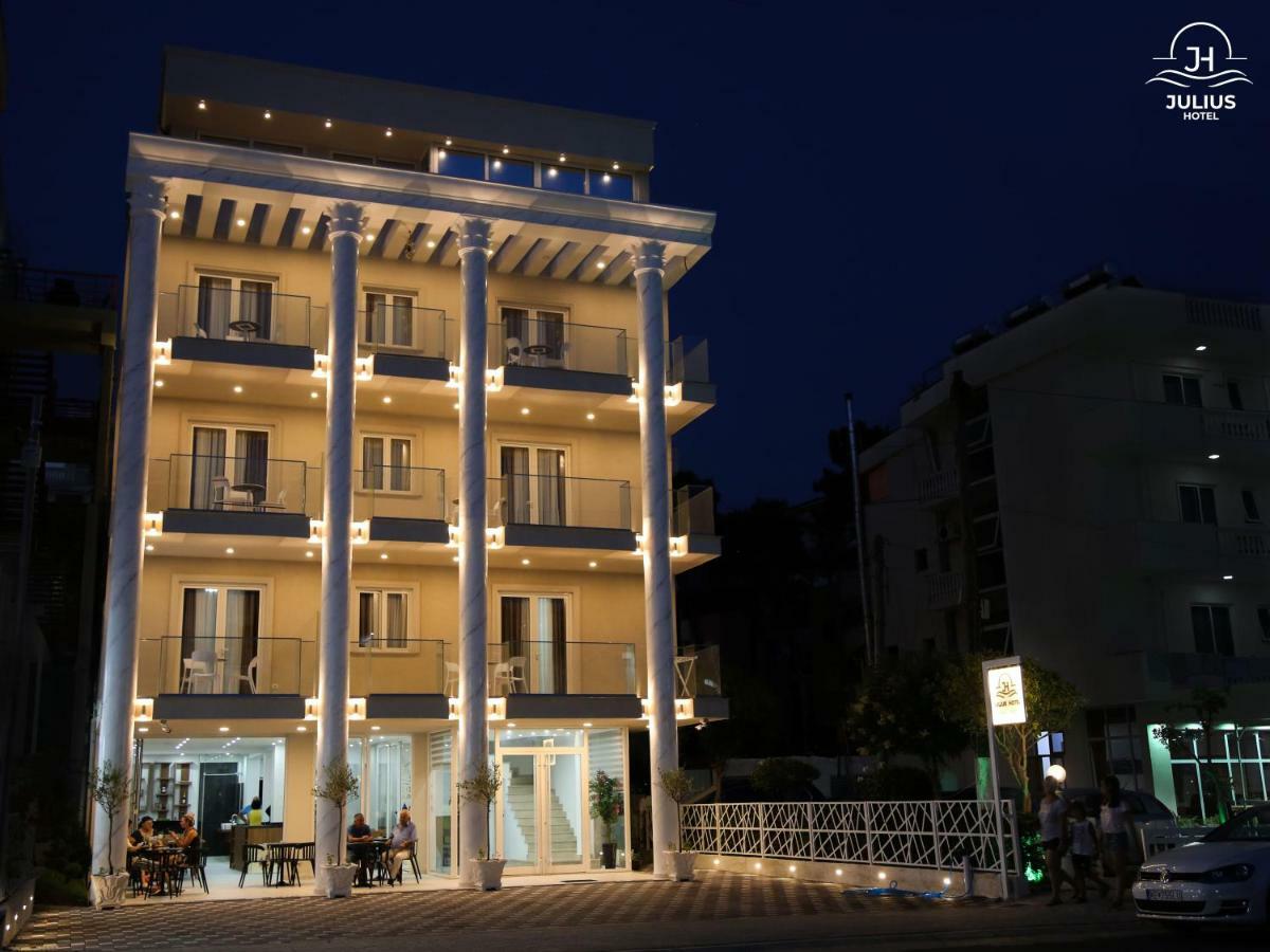 Julius Hotel ゴーレム エクステリア 写真