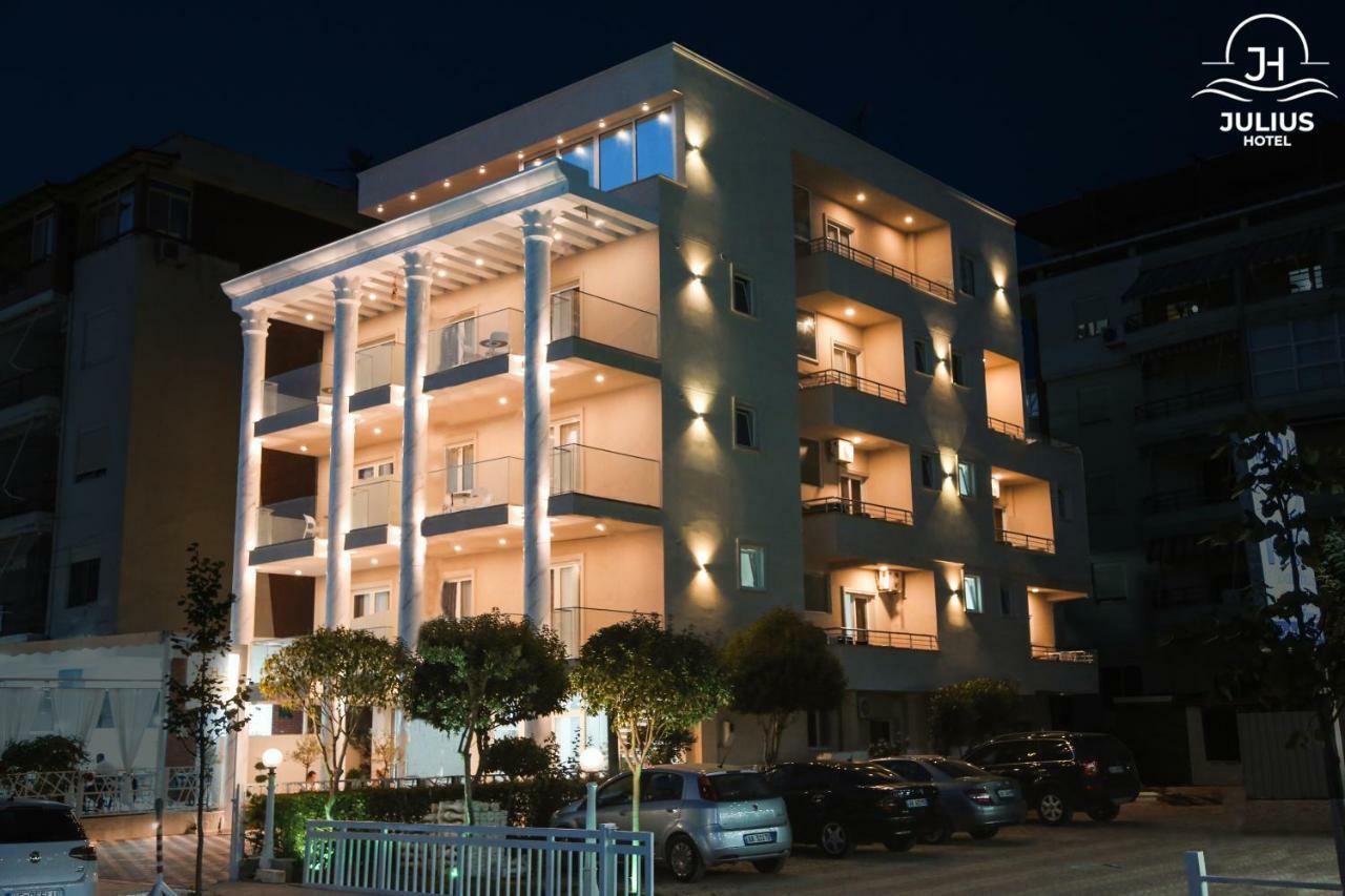 Julius Hotel ゴーレム エクステリア 写真