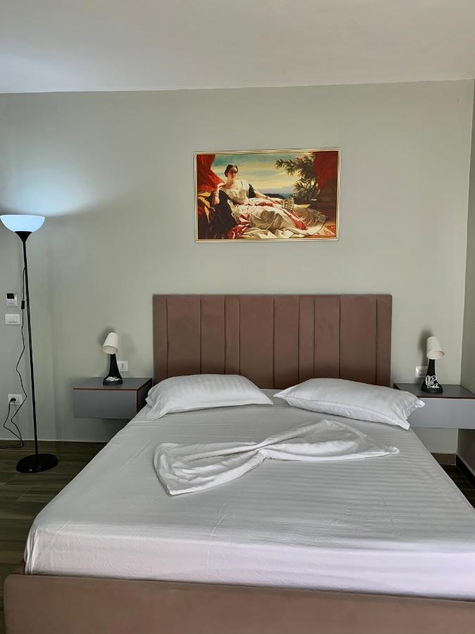 Julius Hotel ゴーレム エクステリア 写真